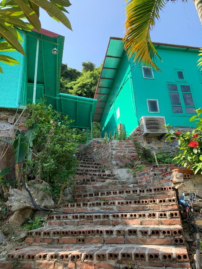 Ocean Beach Resort Cat Ba Island Bagian luar foto