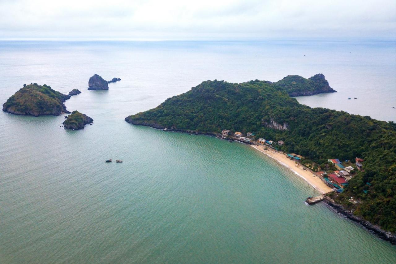 Ocean Beach Resort Cat Ba Island Bagian luar foto