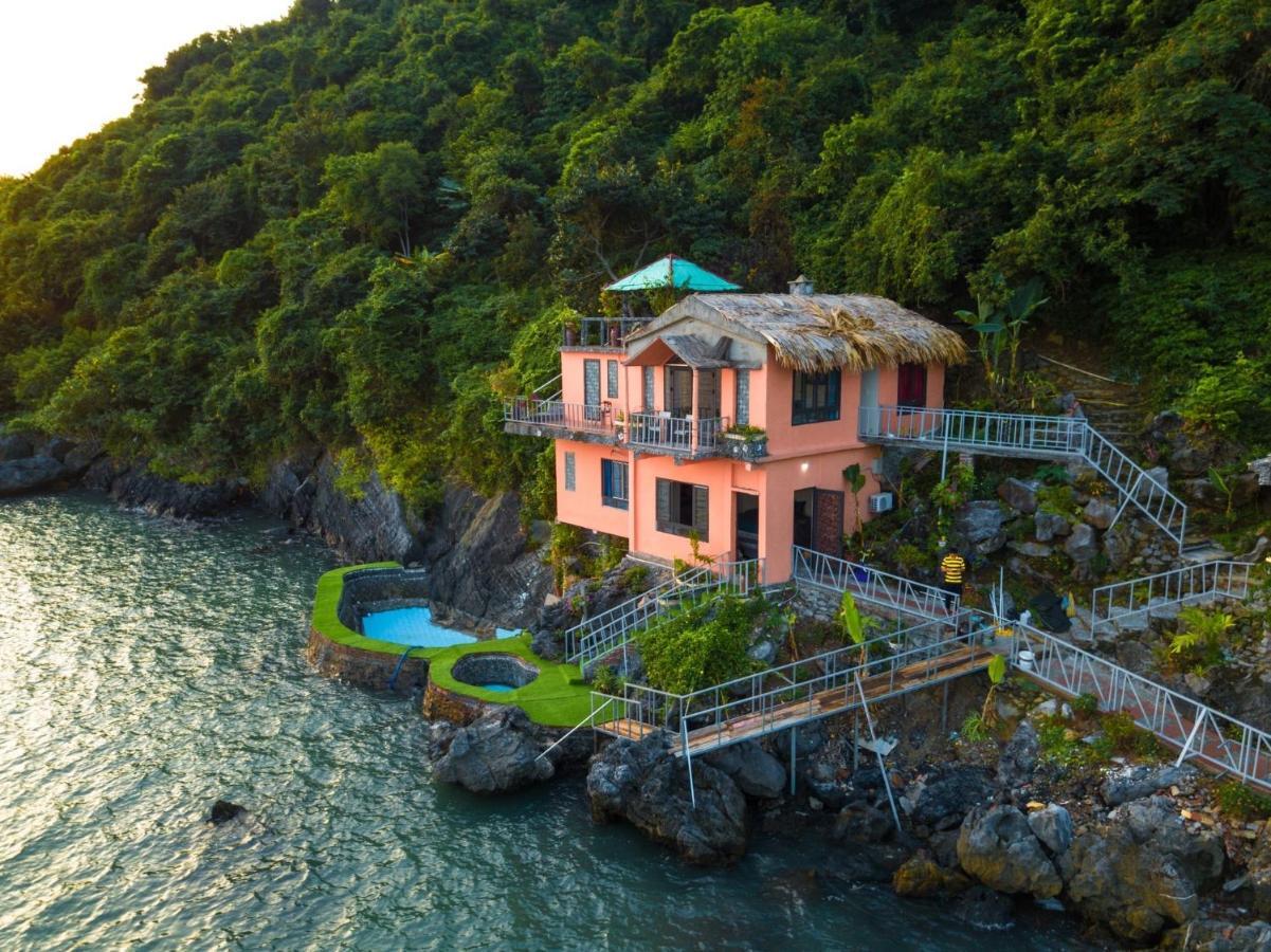 Ocean Beach Resort Cat Ba Island Bagian luar foto